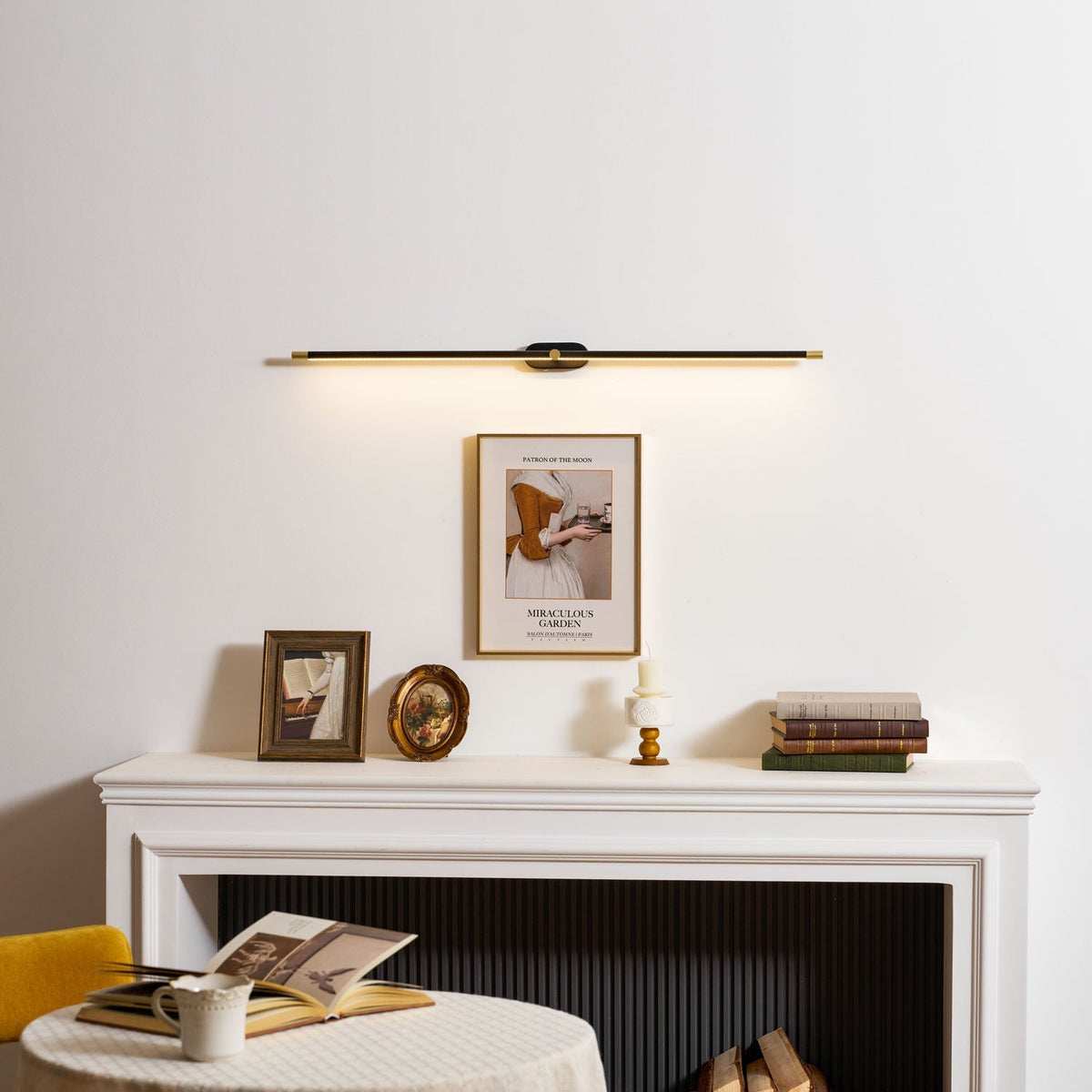 Xaiya Linear Rechargeable Indoor Wall Light