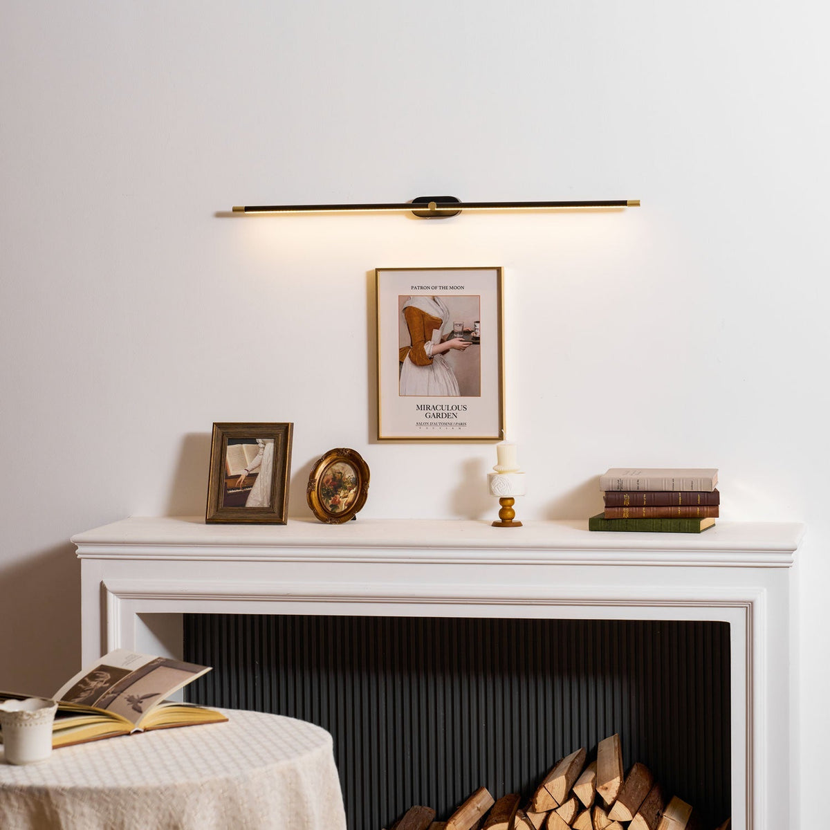 Xaiya Linear Rechargeable Indoor Wall Light