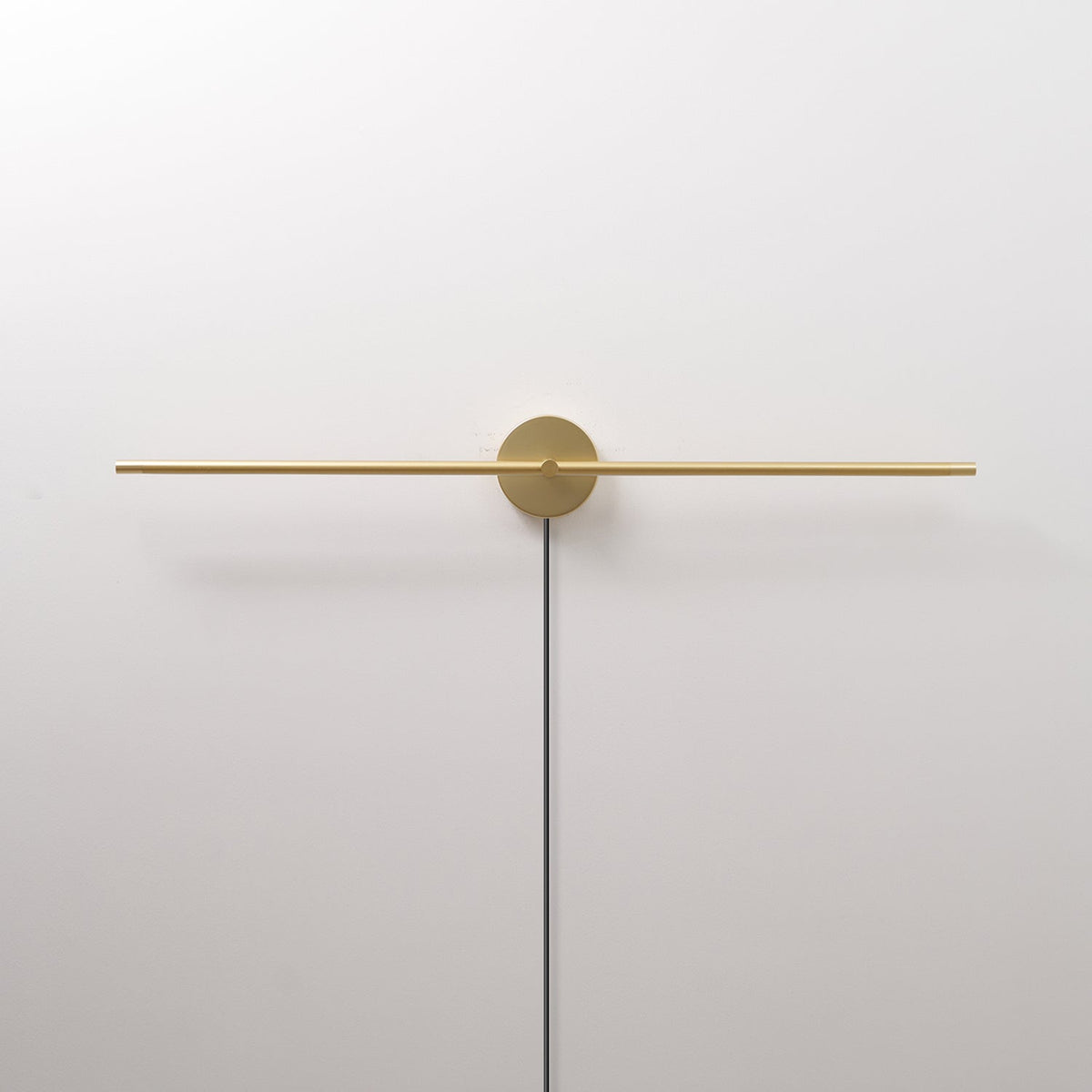 Minimalist Modern Minimalist Linear LED Plug-in Wall Lamp