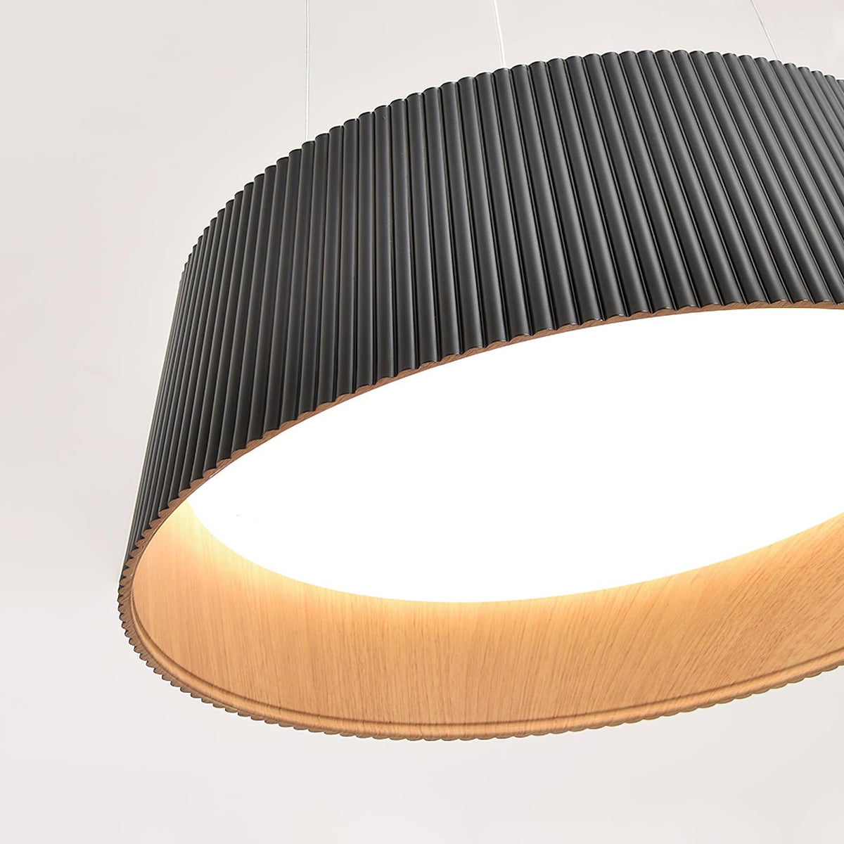 Eru Classic Minimalistic Pendant Light