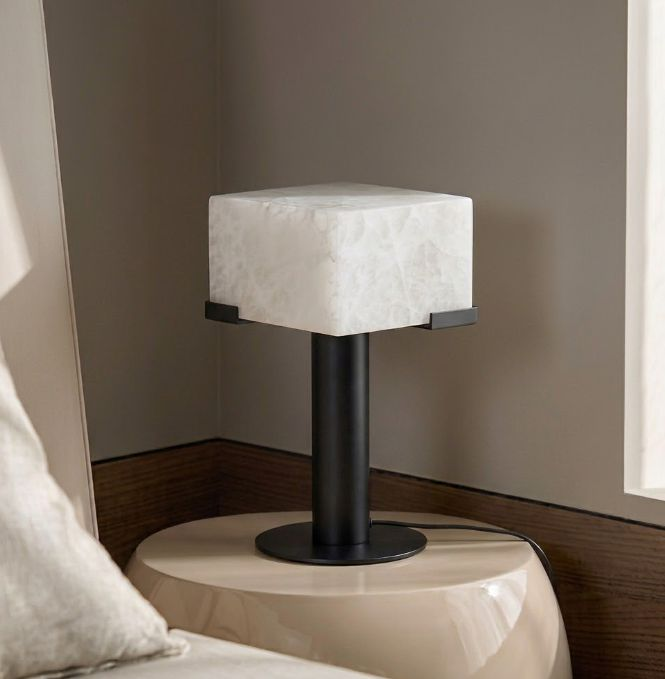 Valenstone Alabaster Table Lamp
