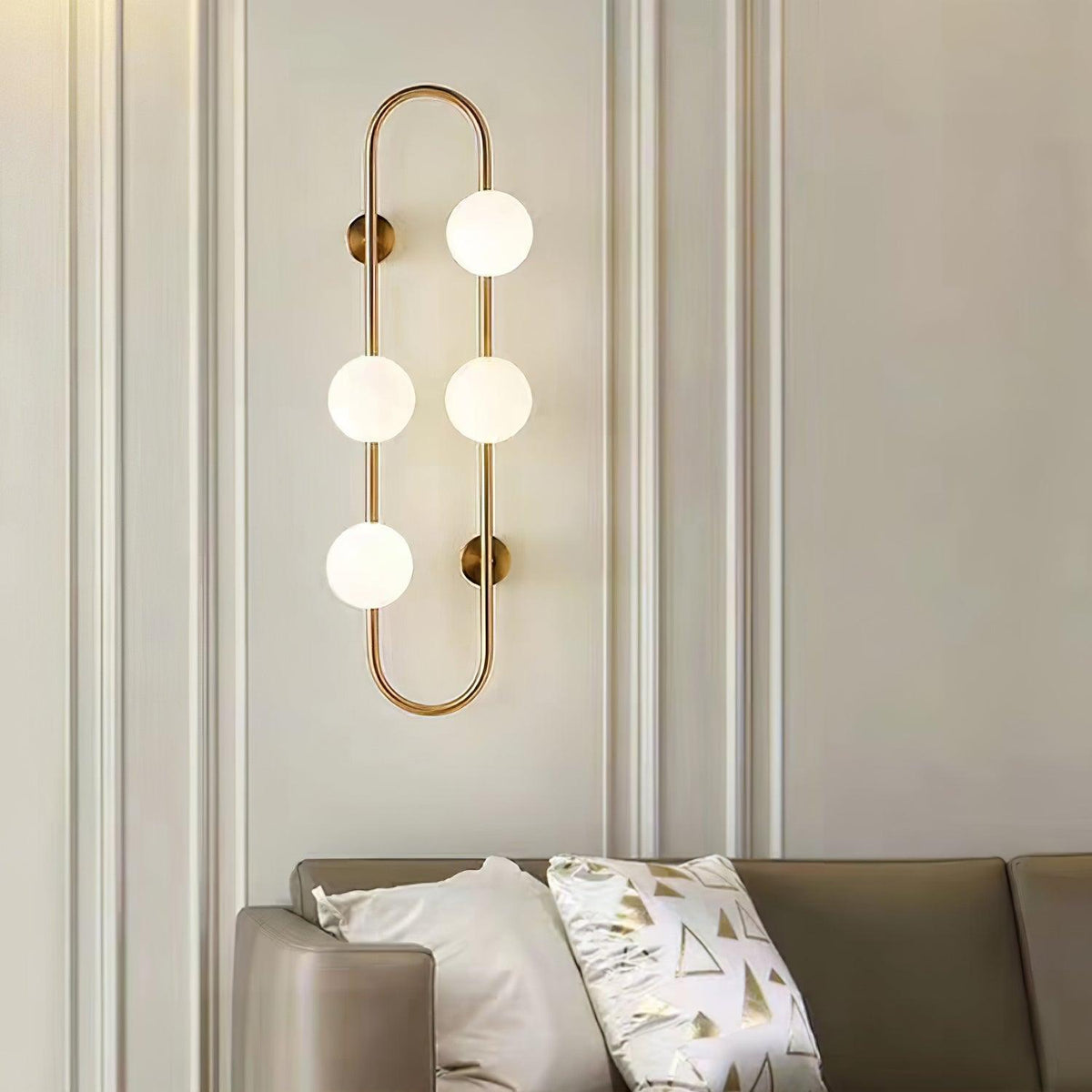 Viraaira Buch Wall Lamp