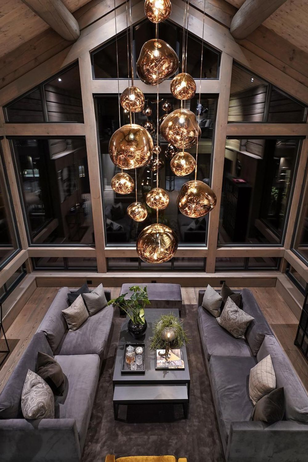Aveneneria Spheres Pendant Lamp