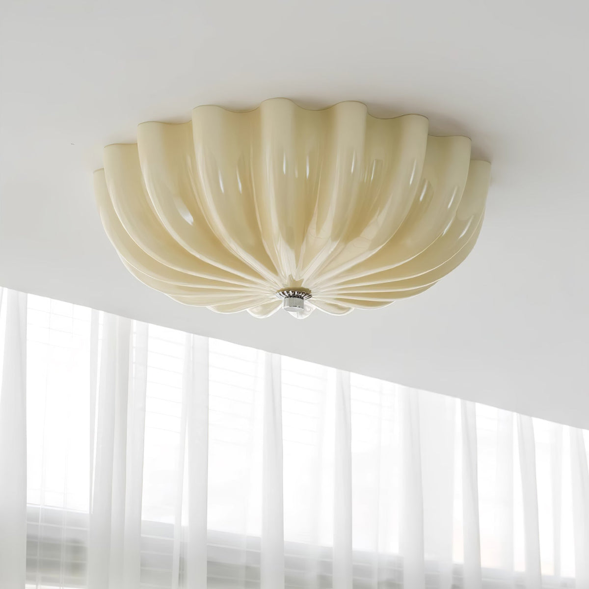 Urelis Ceiling Lamp Murano Blown Glass Shell Inspired