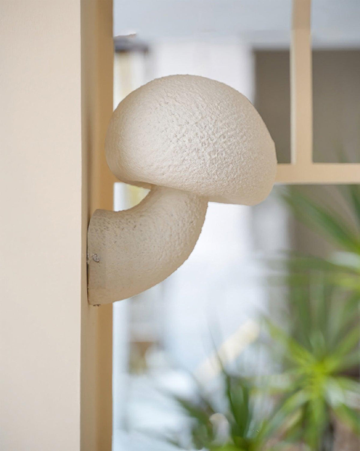 Mior Individual Creativity Mushroom Resin Wall Lamp