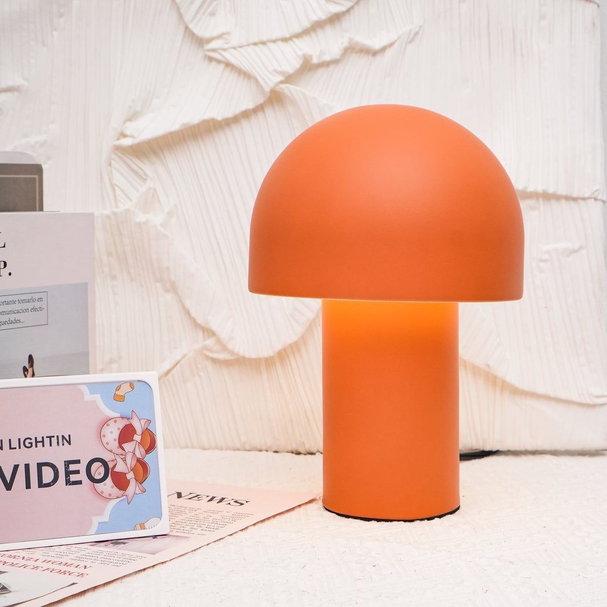 Urathen Retro Table Lamp