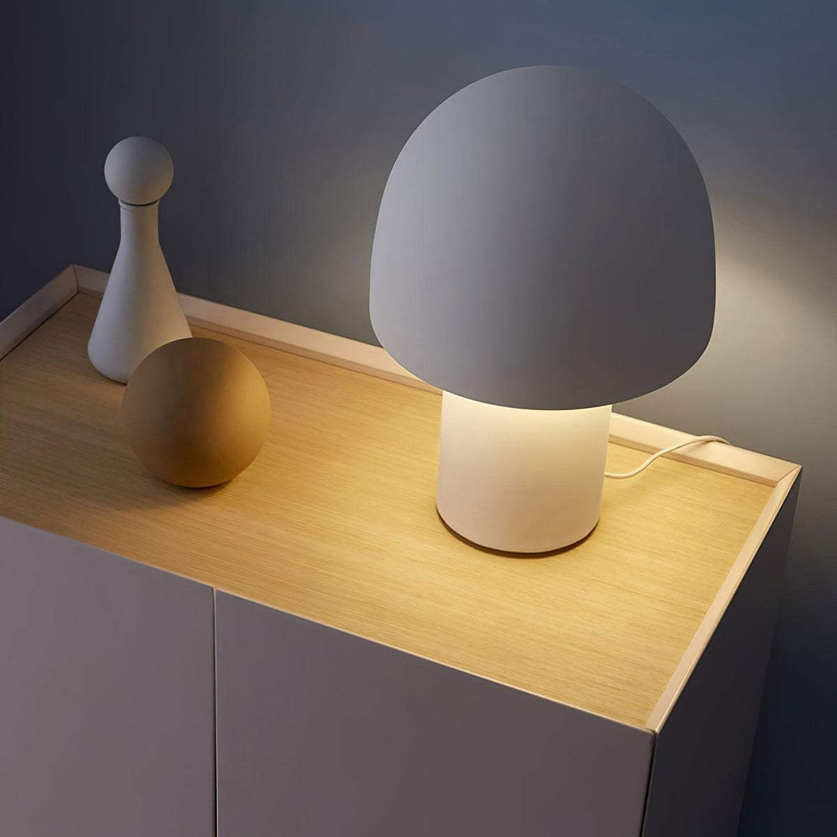 Urathen Retro Table Lamp