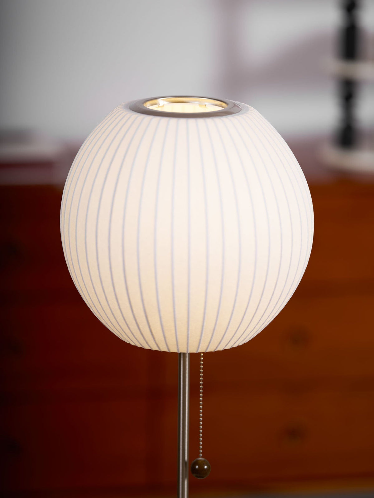 Solisive Steel Artistic Table Lamp
