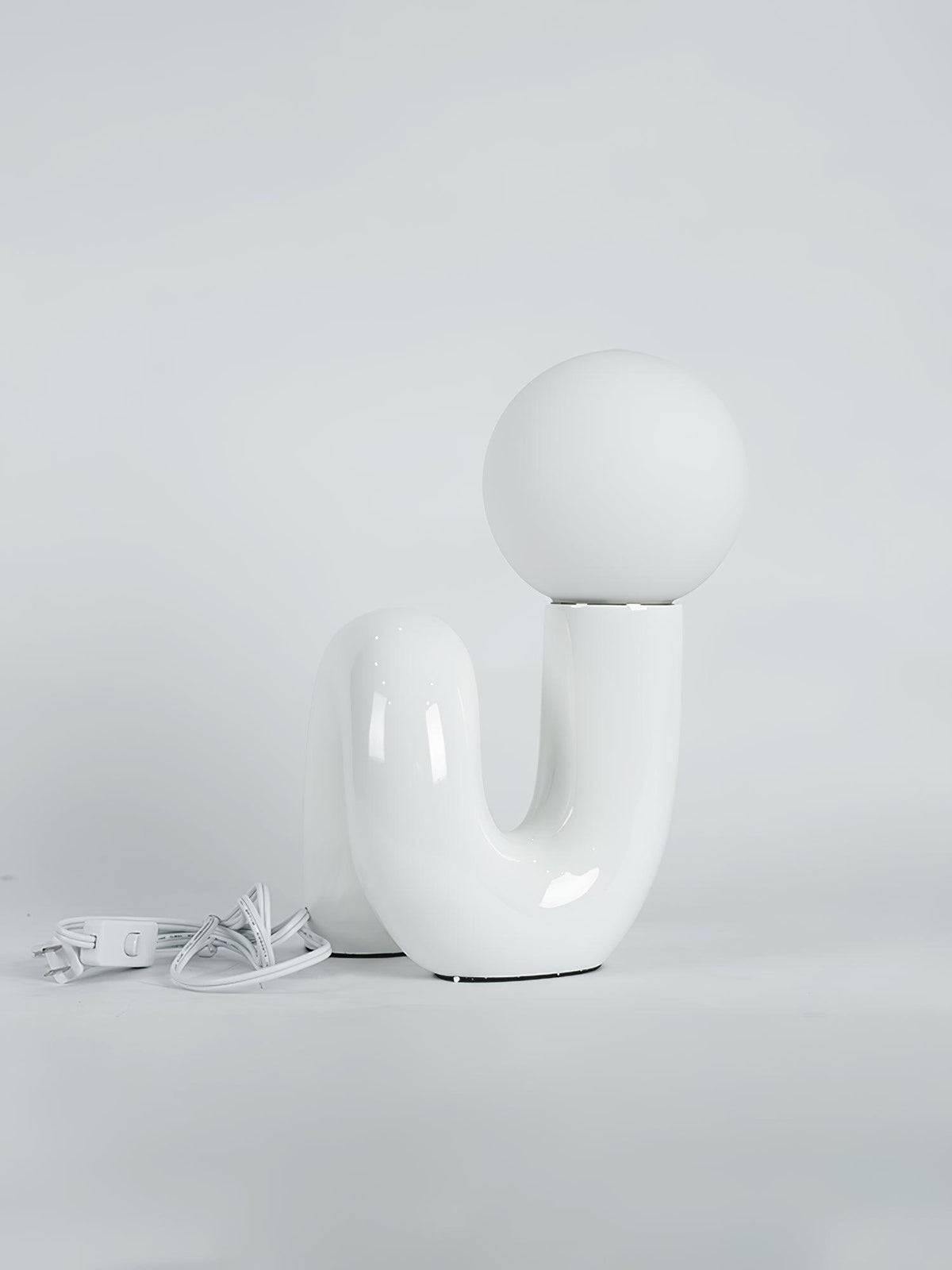 Soreeon Lamp Playful N Shape All White