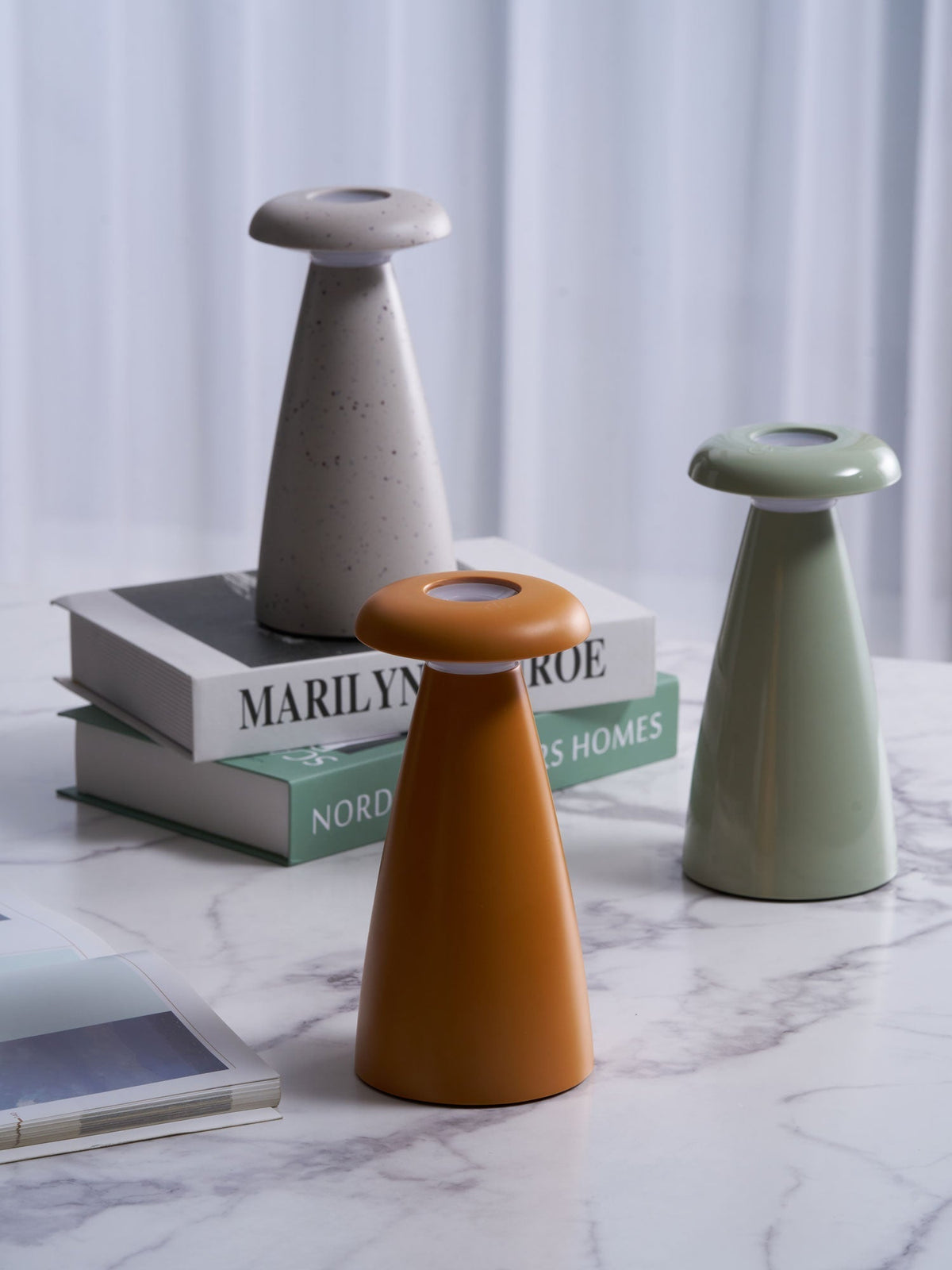 Mushroove Ceramic Minimalist Table Lamp