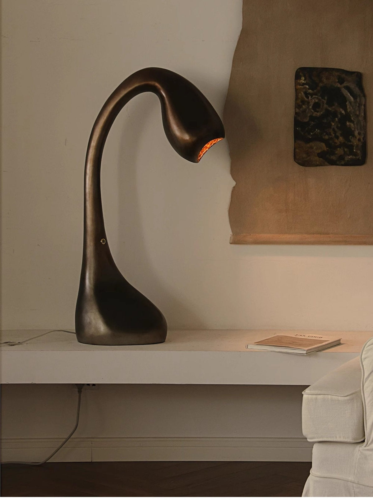 Kyns Sculptural Table Lamp