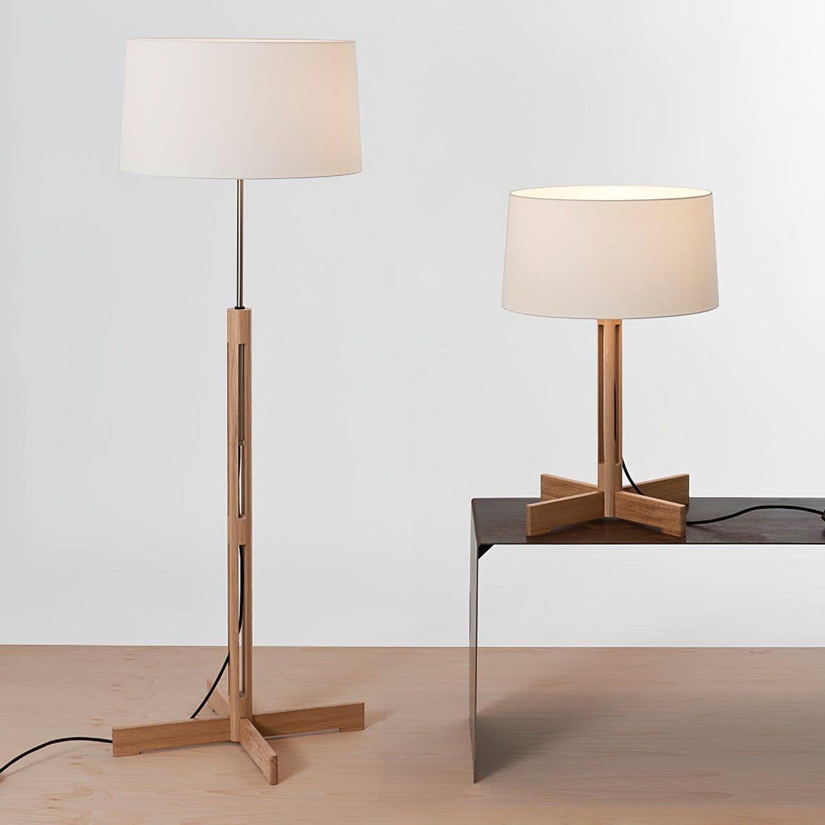Rinivena Wood & Fabric Contemporary Table Lamp