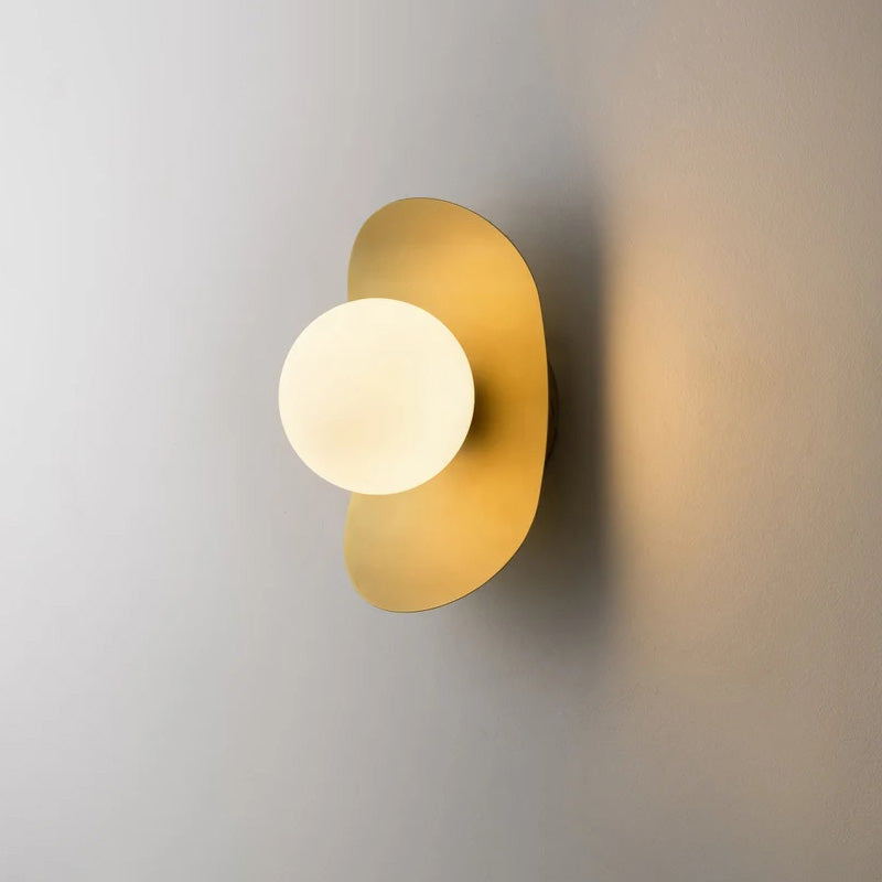 Nozen Brass Indoor Wall Light