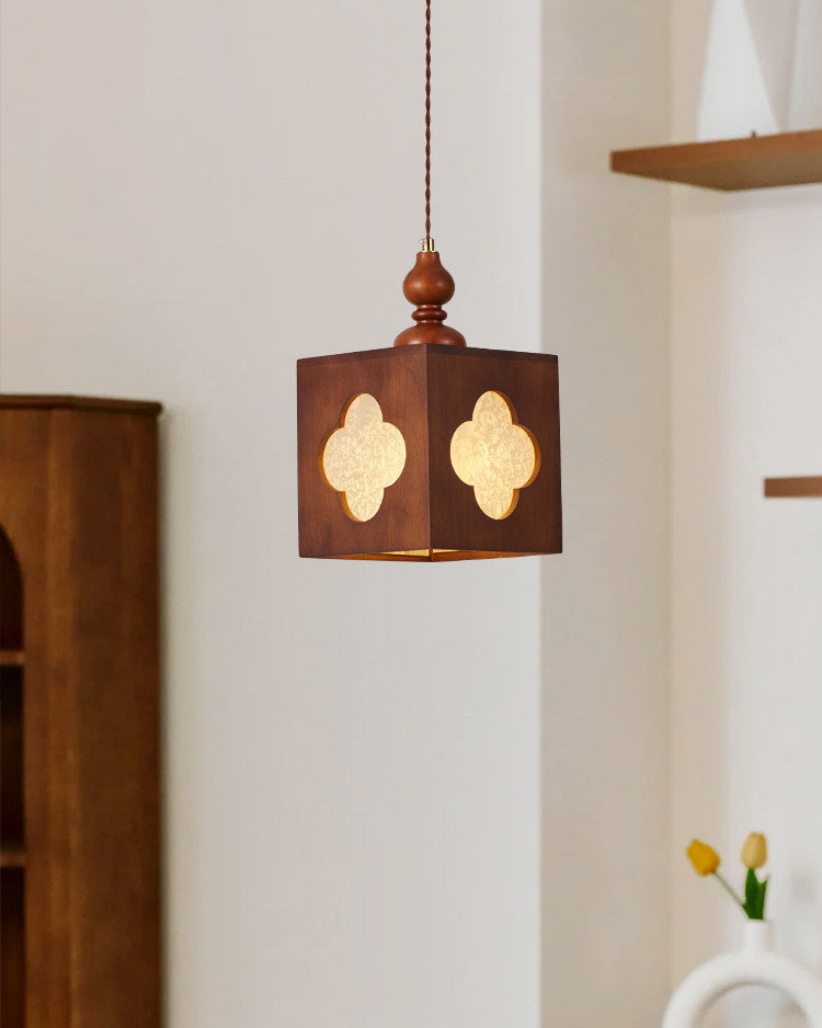 Ravelcombe Pendant Lamp