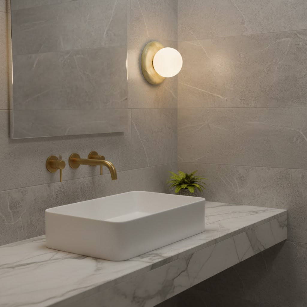 Pilen Onyx Indoor Wall Light