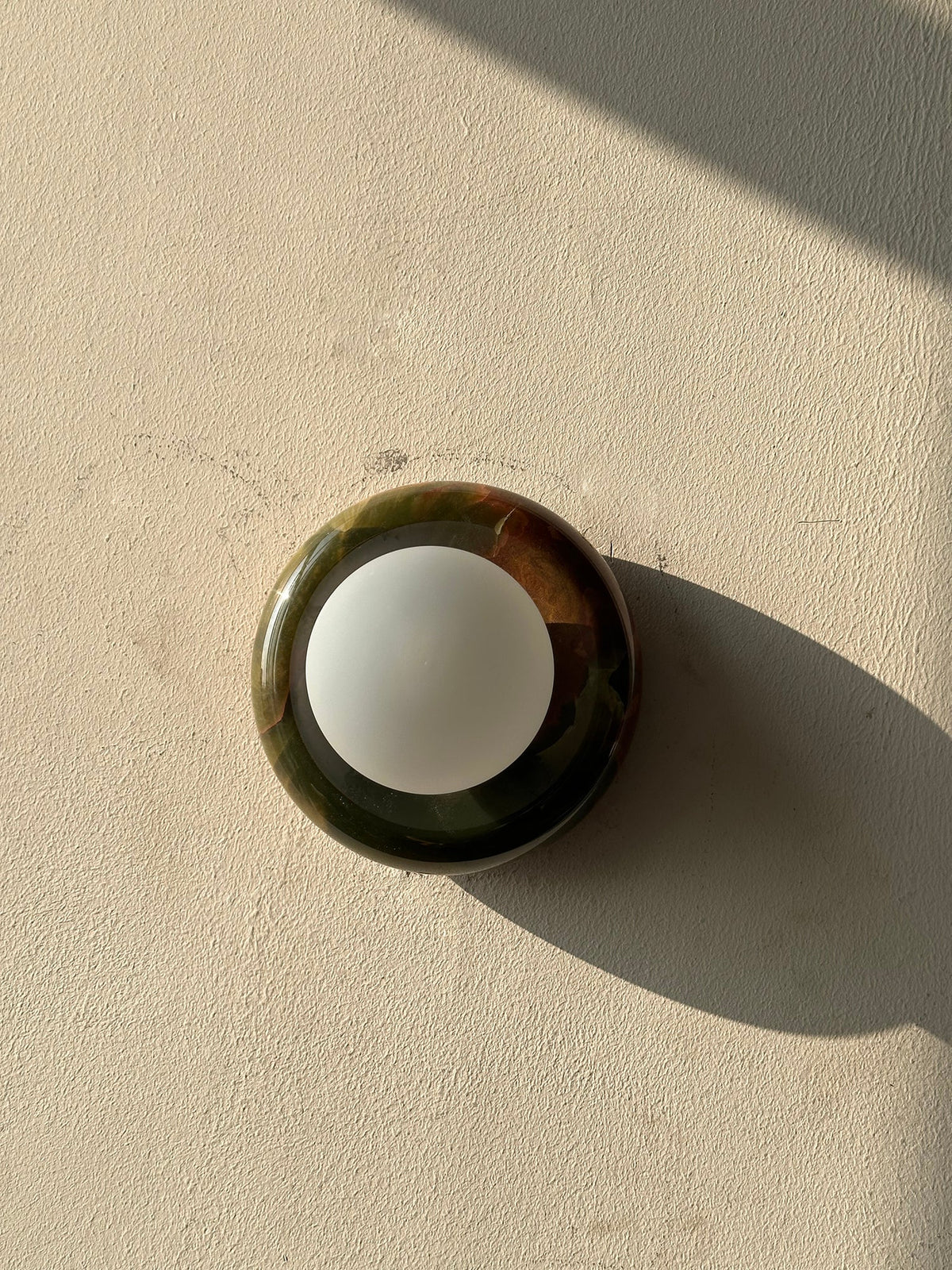 Xezo Onyx Indoor Wall Light