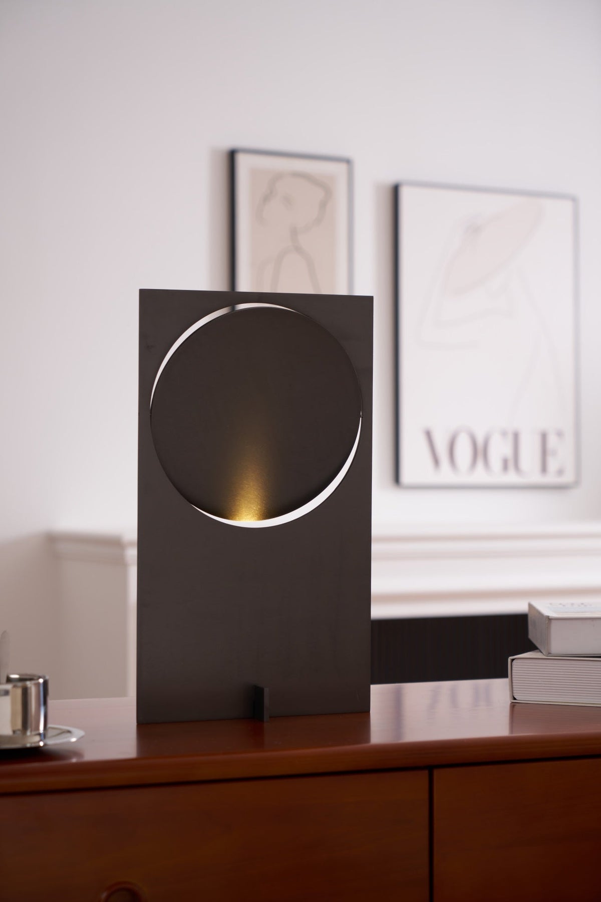 Sixor Steel Futuristic Table Lamp