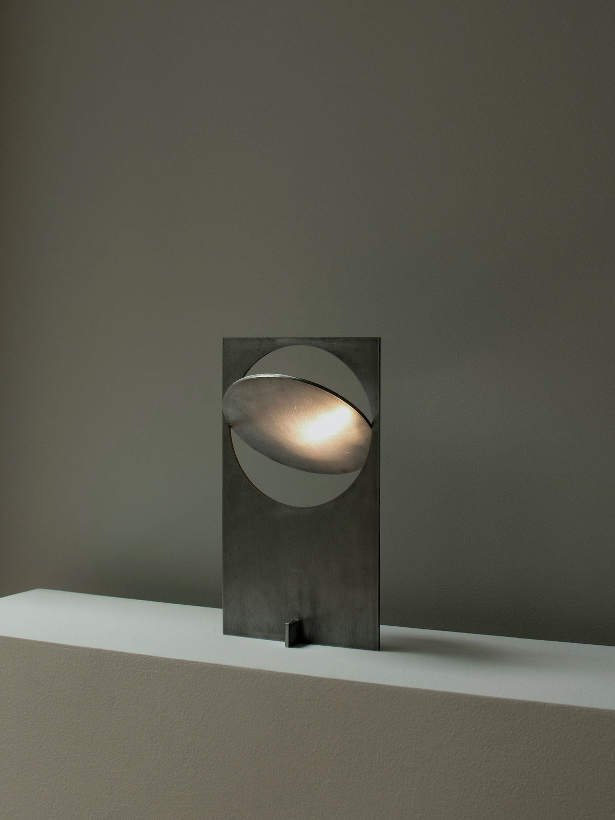 Dekle Table Lamp