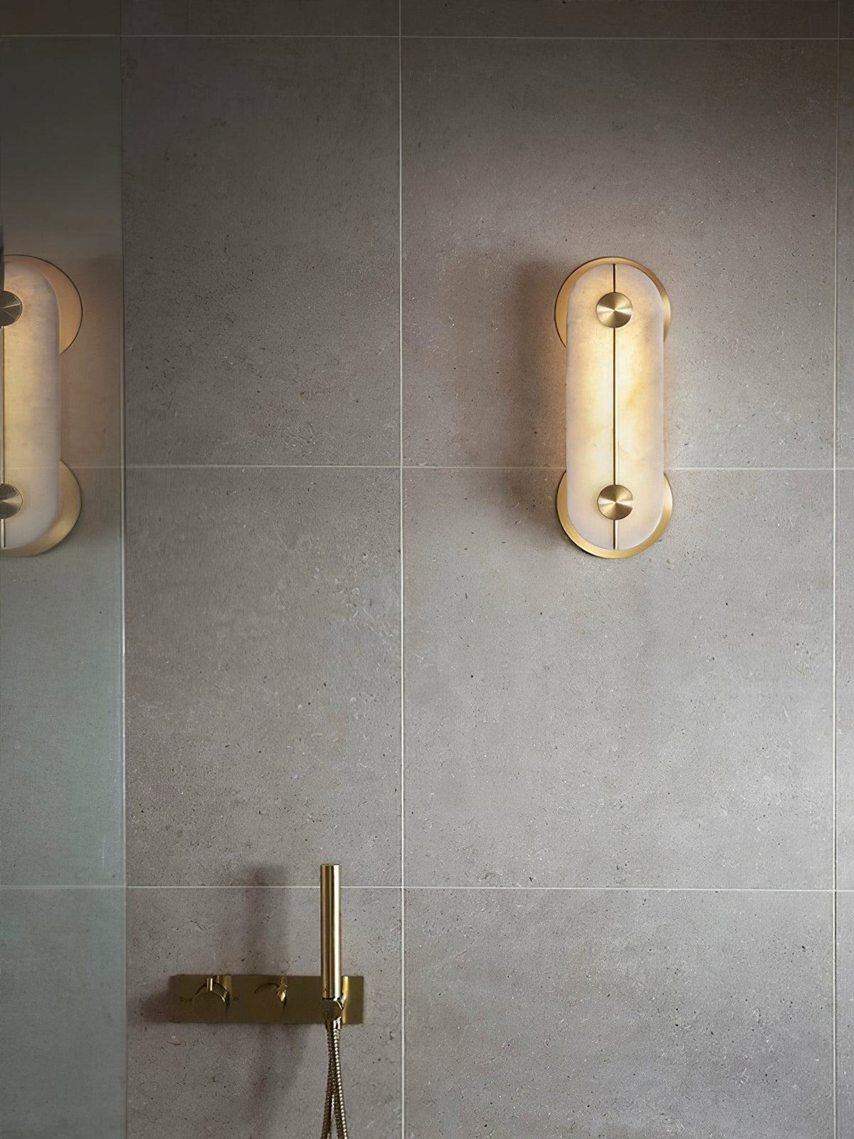 Avenireria Alabaster Wall Light