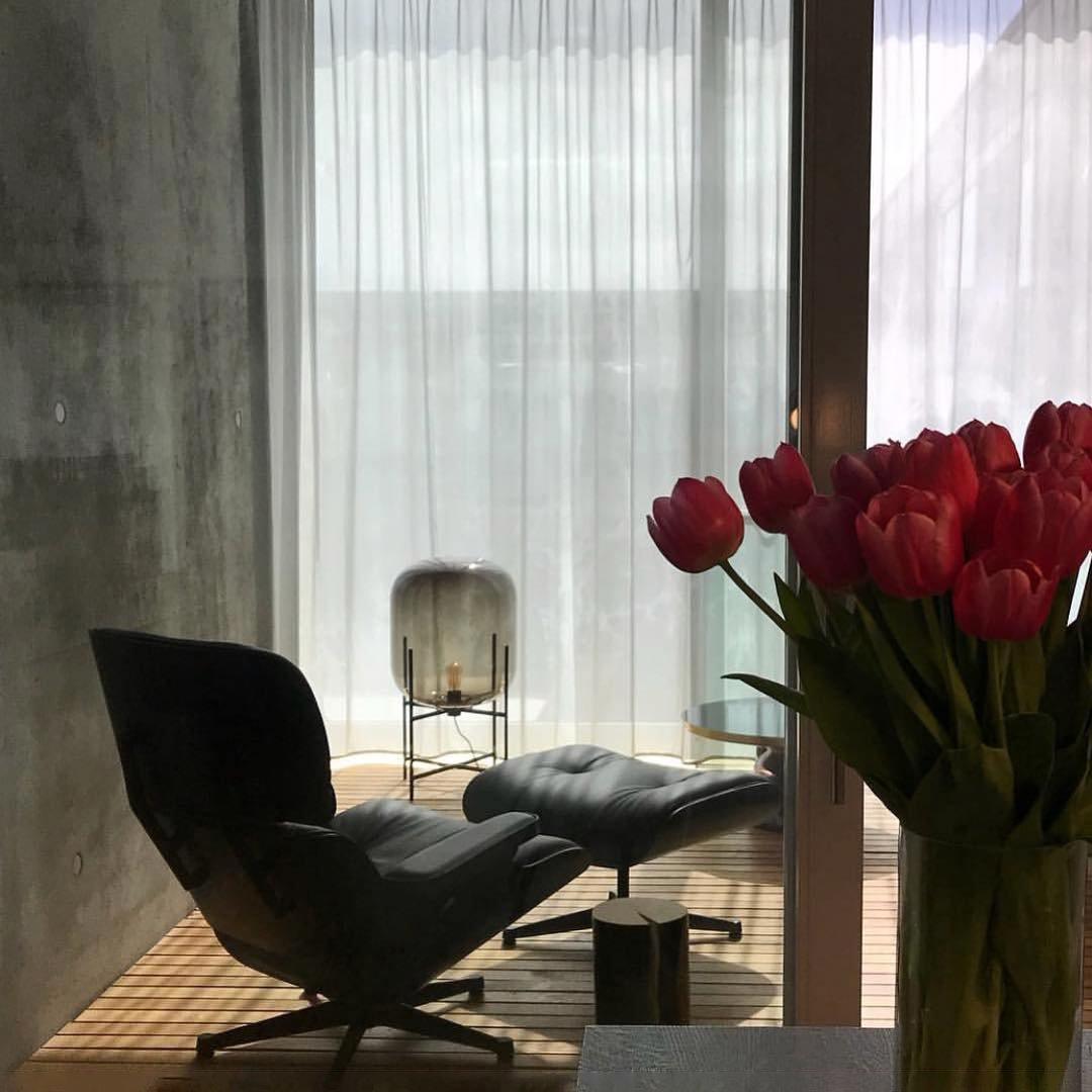 Liorivelia Glass Industrial Floor lamp