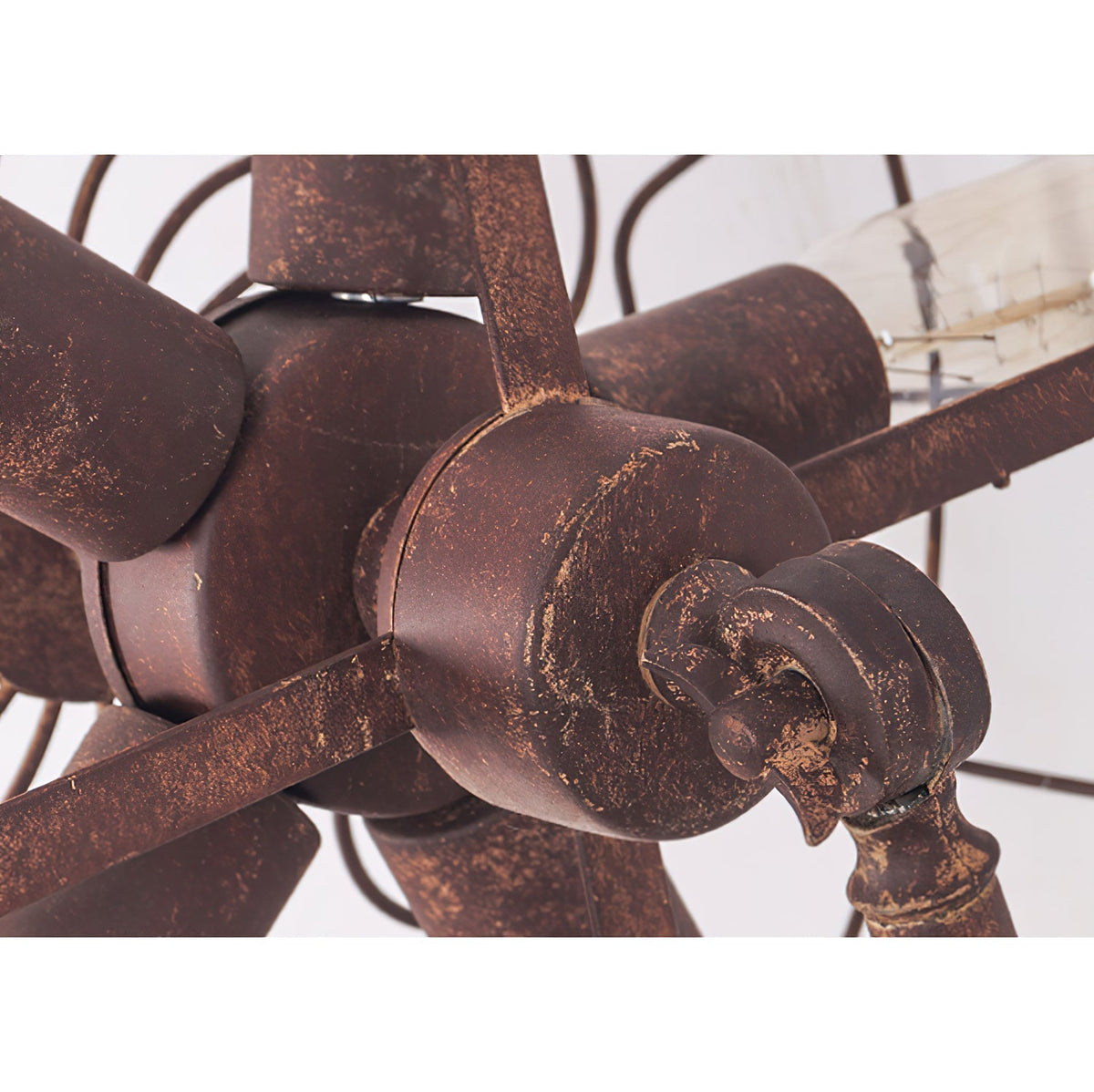 Fantic Table Lamp