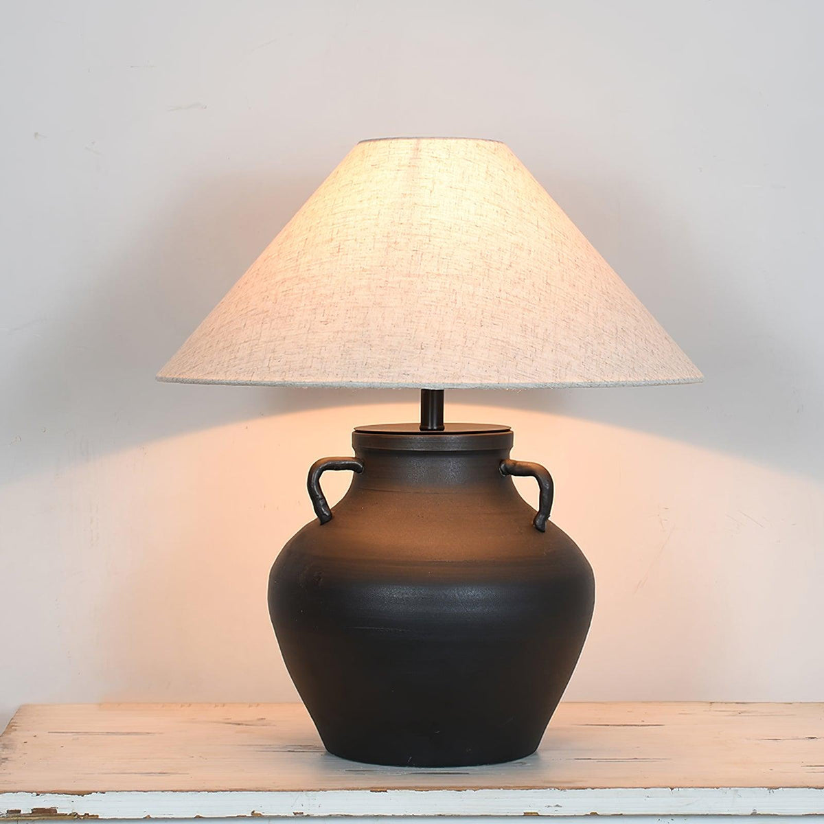 Amfora Fabric Rustic Table Lamp