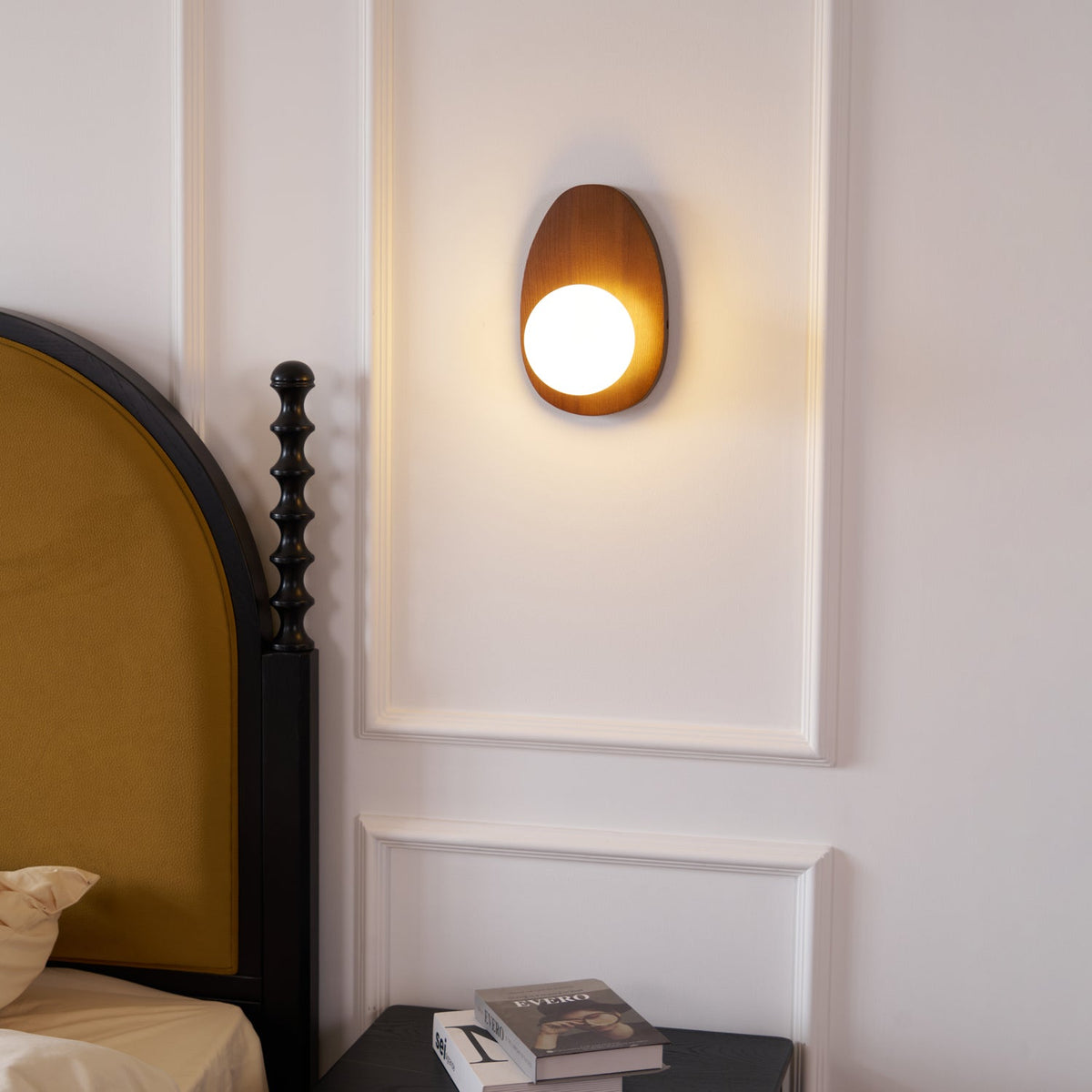 Nylaeiel Nordic Art Plug-in Walnut Glass Wood Wall Lamp