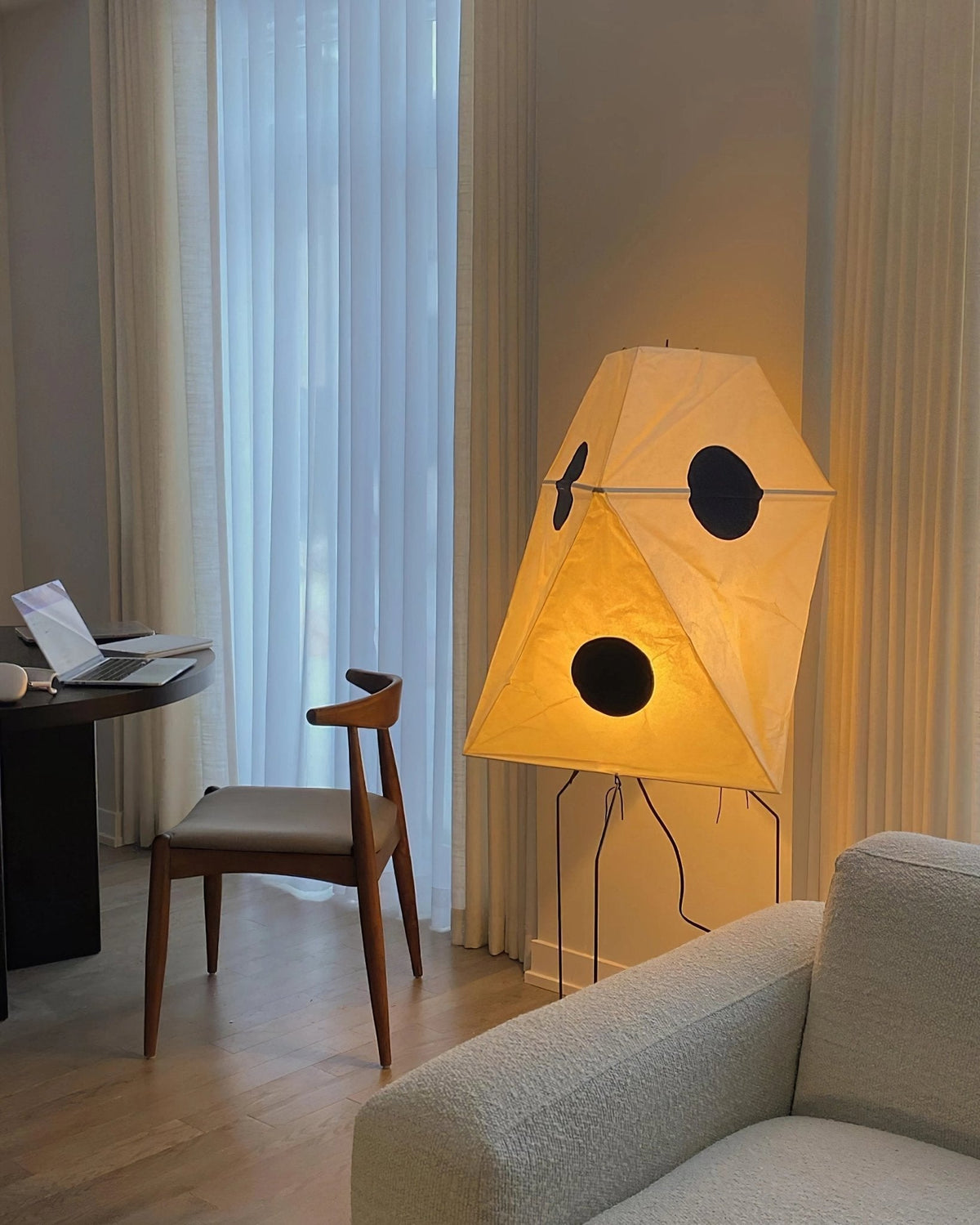 Sath Artistic Fabric Floor Lamp