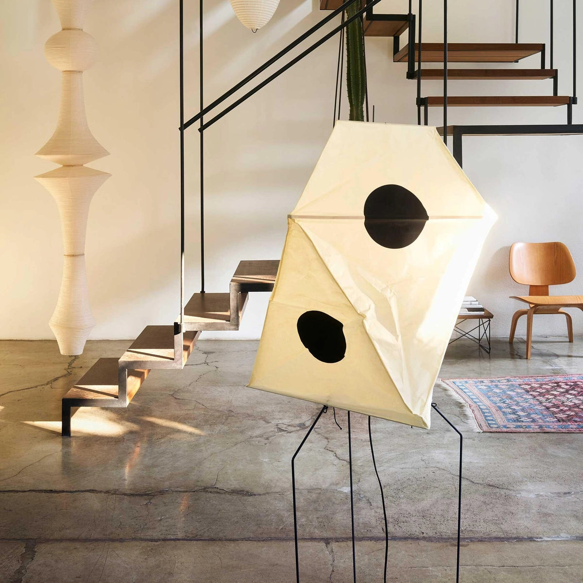 Sath Artistic Fabric Floor Lamp