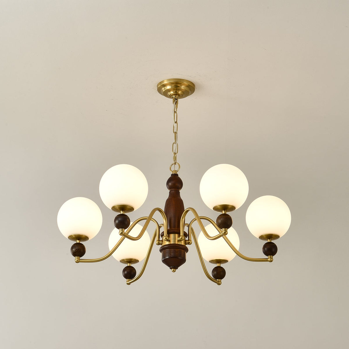 Goswen Chandelier Wood & Brass Globe