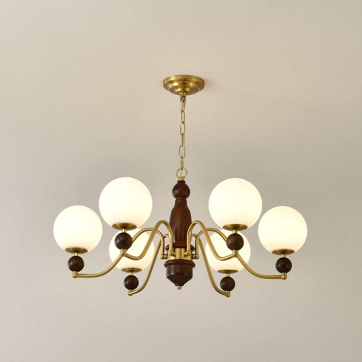 Goswen Chandelier Wood & Brass Globe