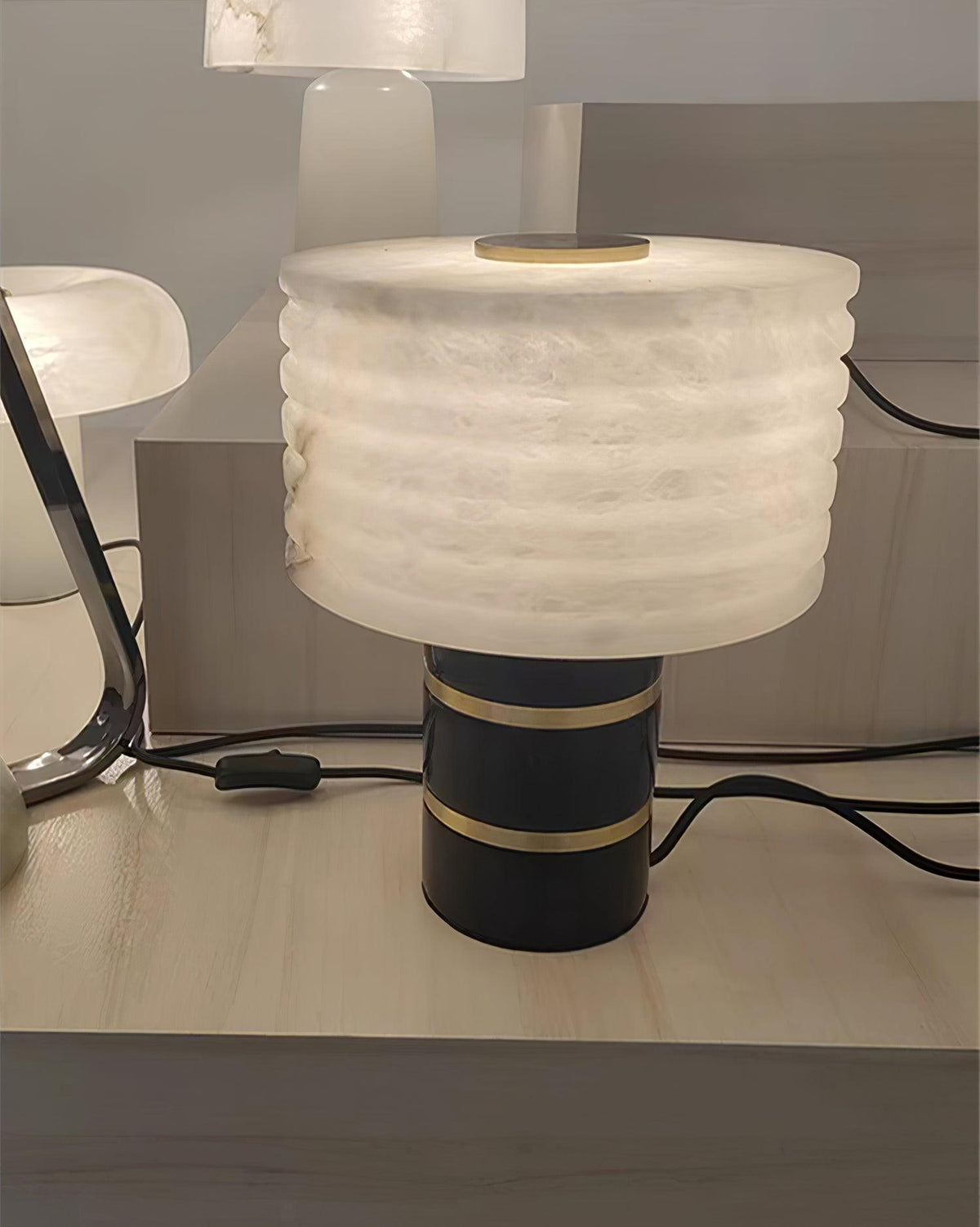 Elmarir Ribbed Alabaster Table Lamp