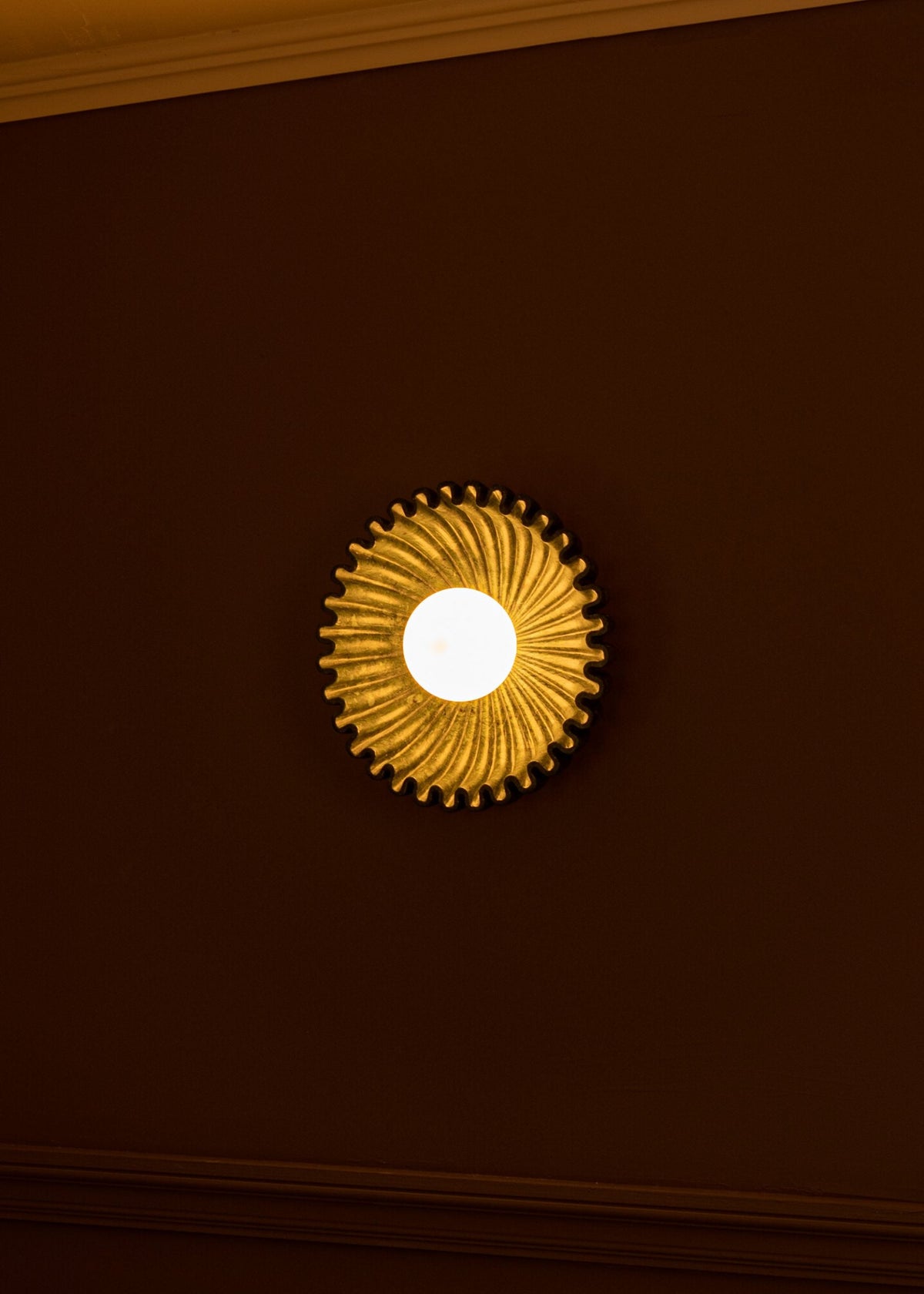 Viraisaya Wall Lamp