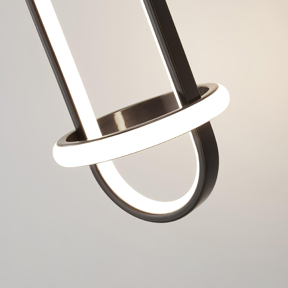 Vivianne Modern Minimalist Oval Brass Wall Light