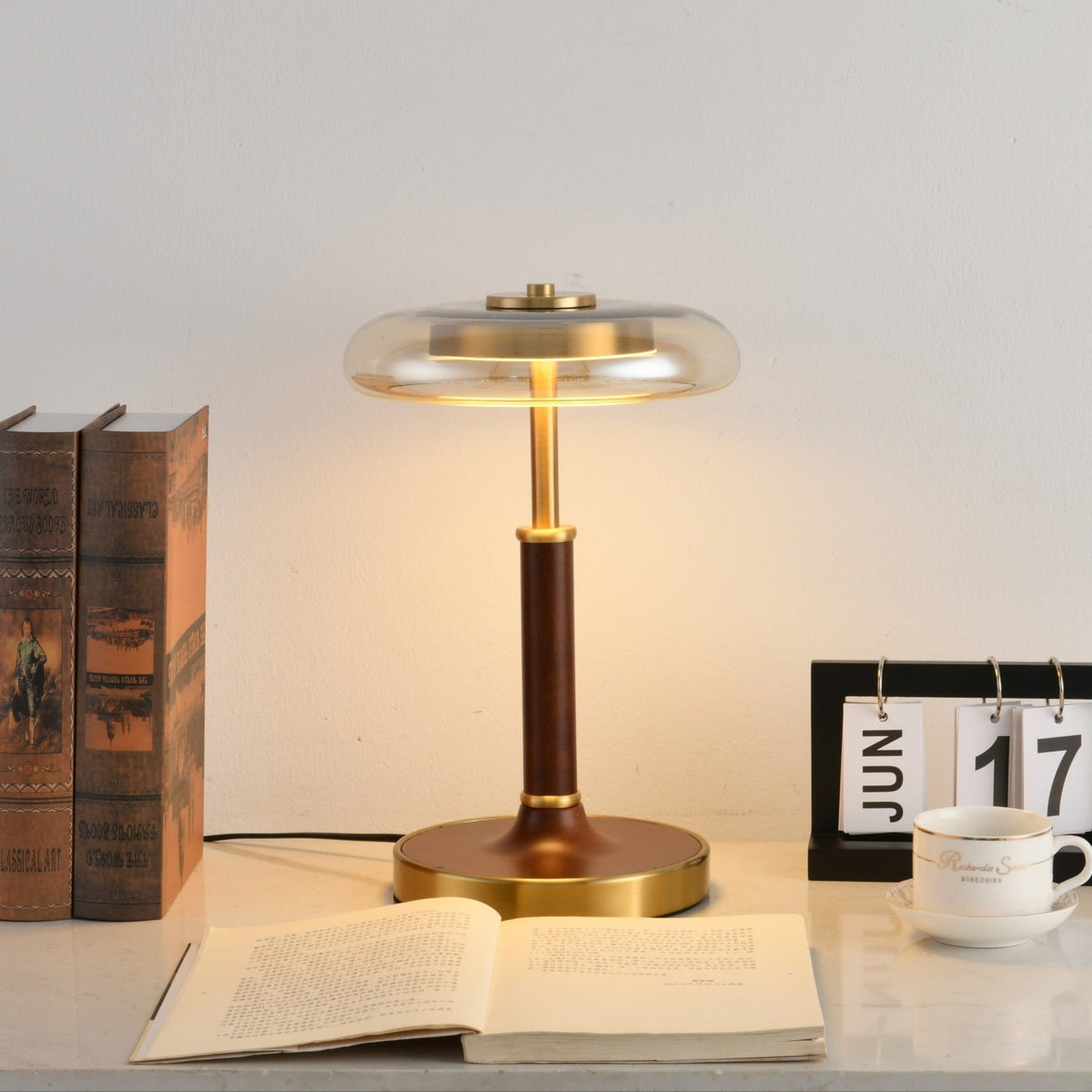 Layla Vintage Glass Table Lamp
