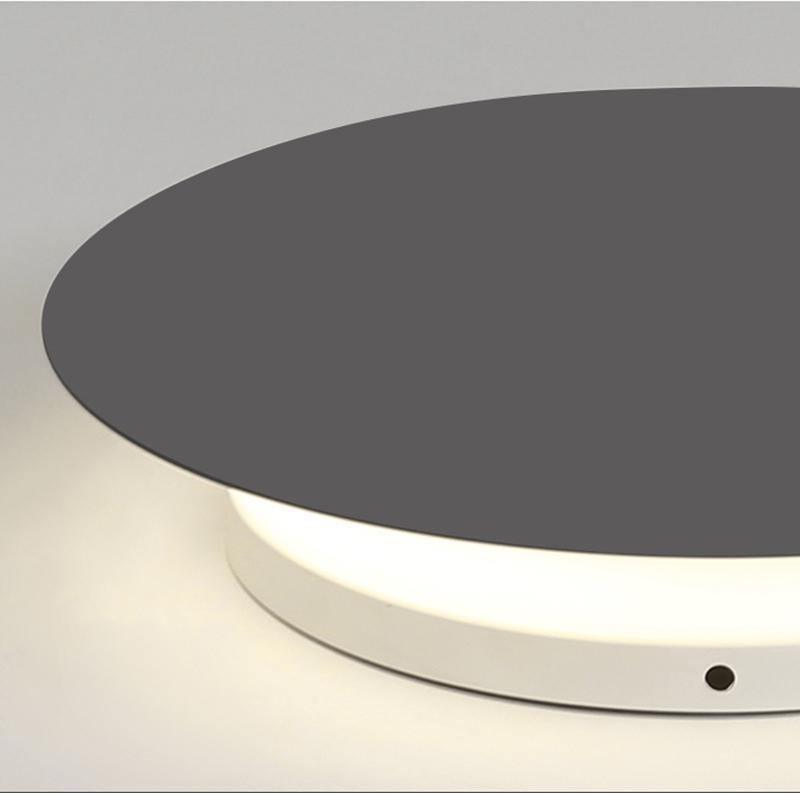 Arelis Geometric Disc Wall Lamp