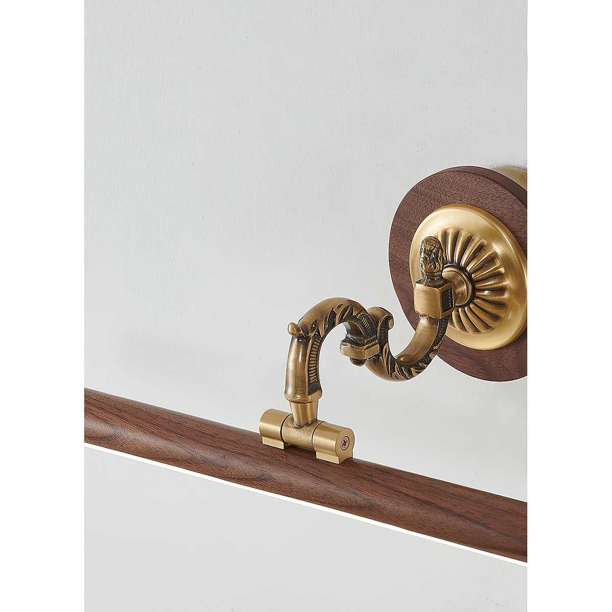 Nevia Adjustable Picture Indoor Wall Light