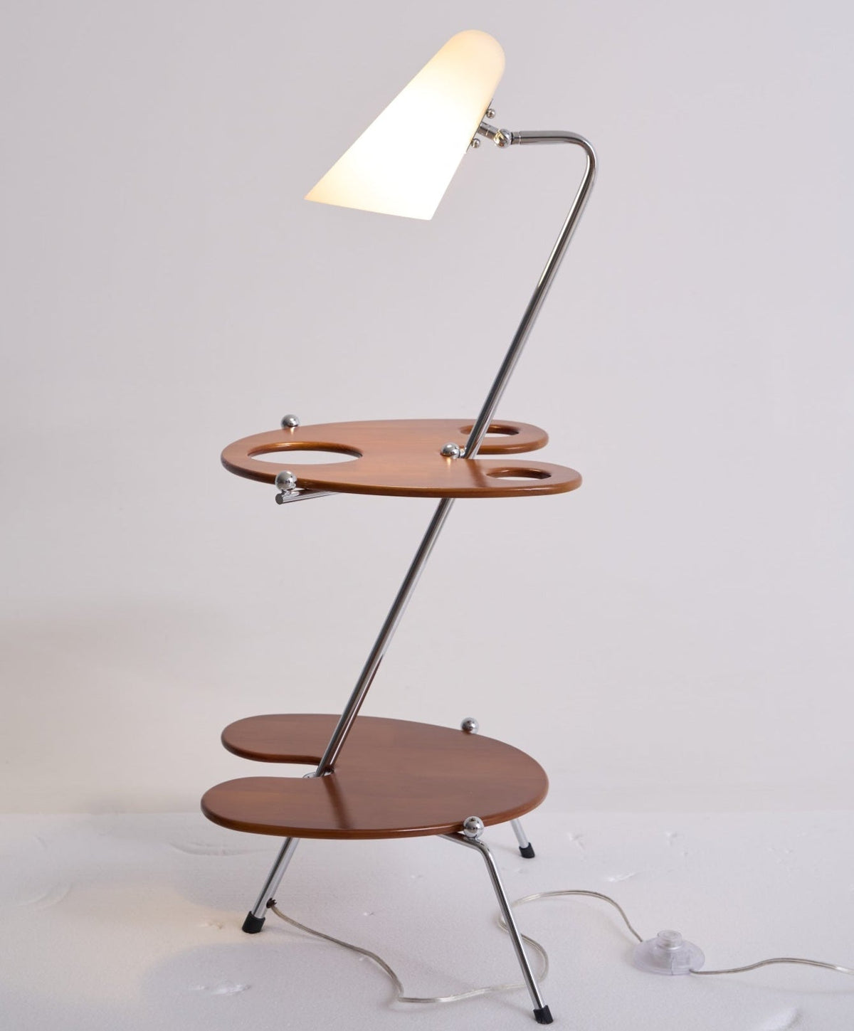 Vaughn Modern Wood Floor Lamp
