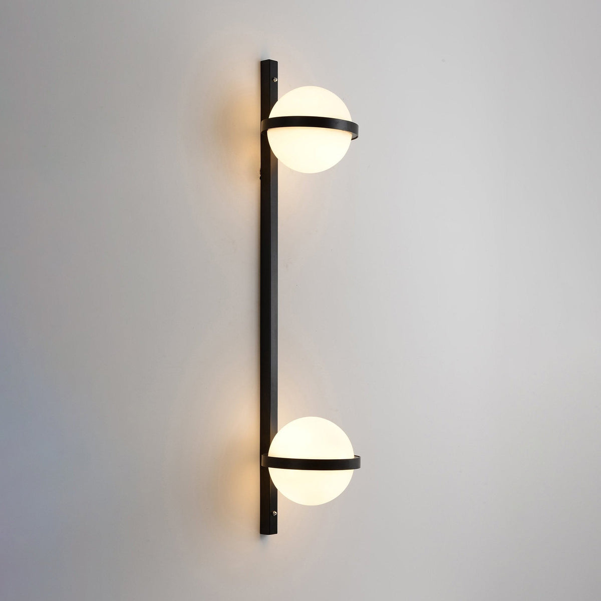 Elmarisra Modern Minimalist Wall Light