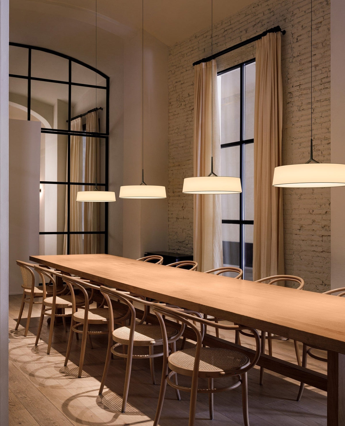 Linisine Cylindrical Fabric Pendant Light