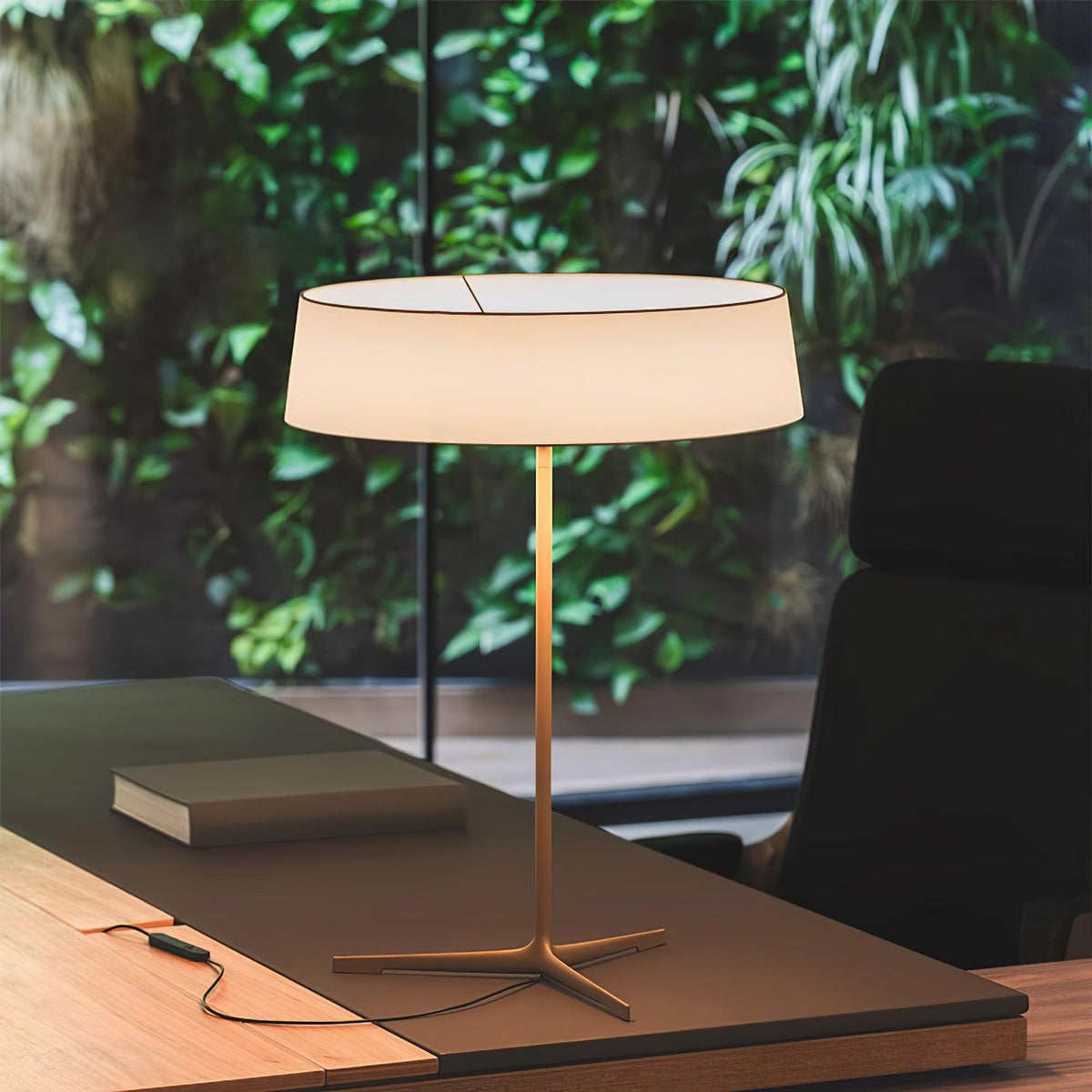 Linivira Fabric Scandinavian Table Lamp