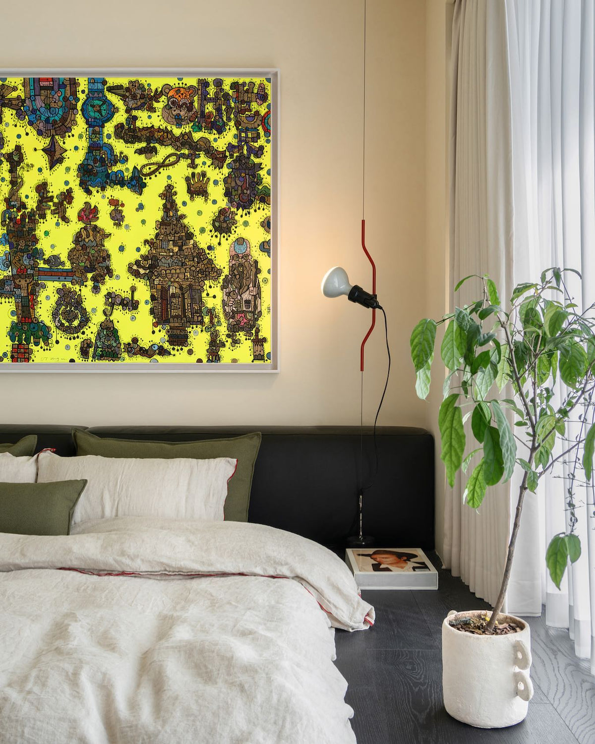 Ilthair Modern Minimalist Pendant Light