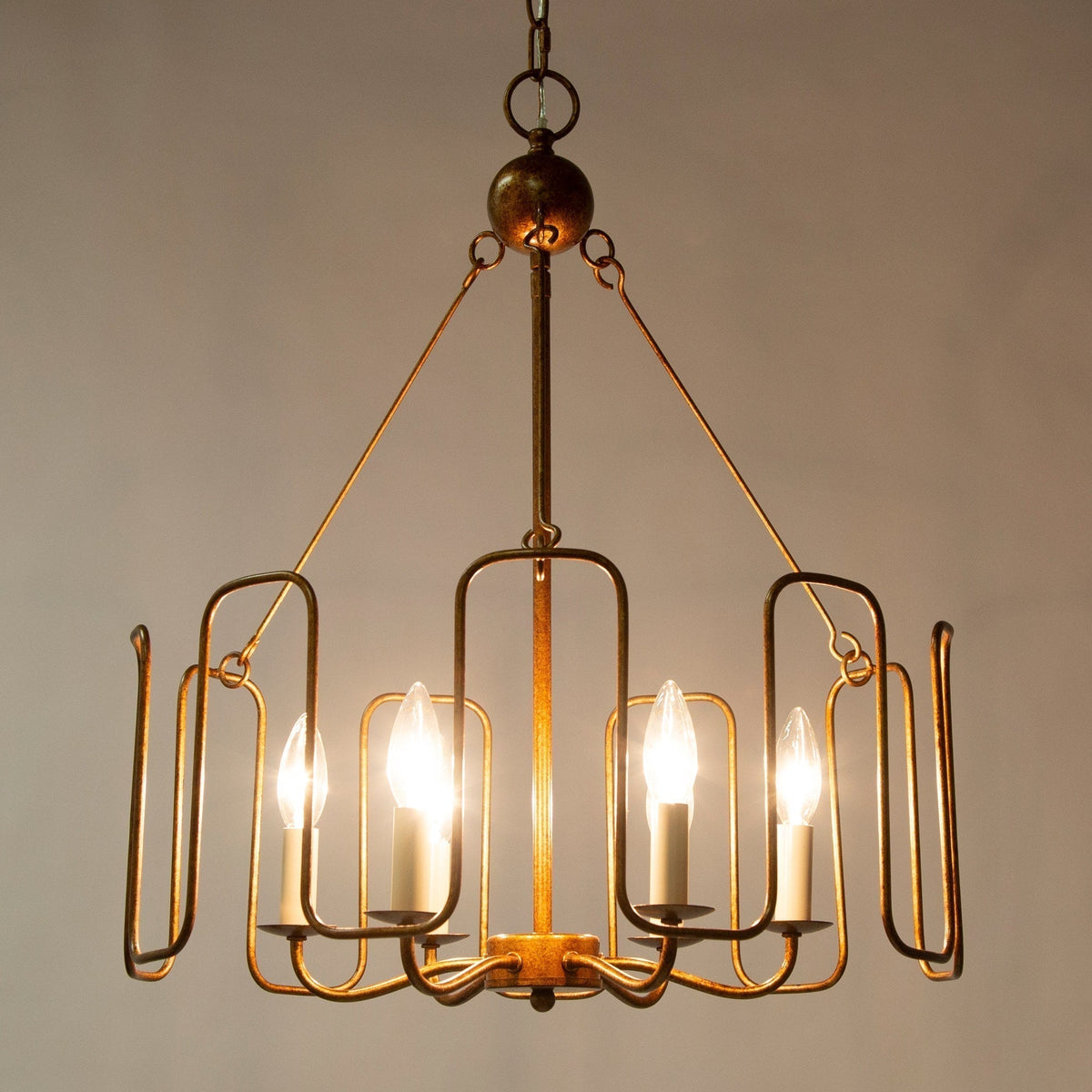 Liorinian Chandelier