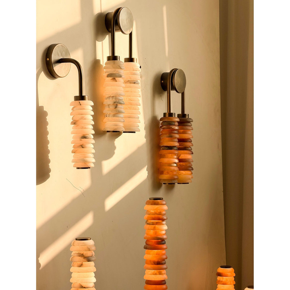 Rivaiella Sconce