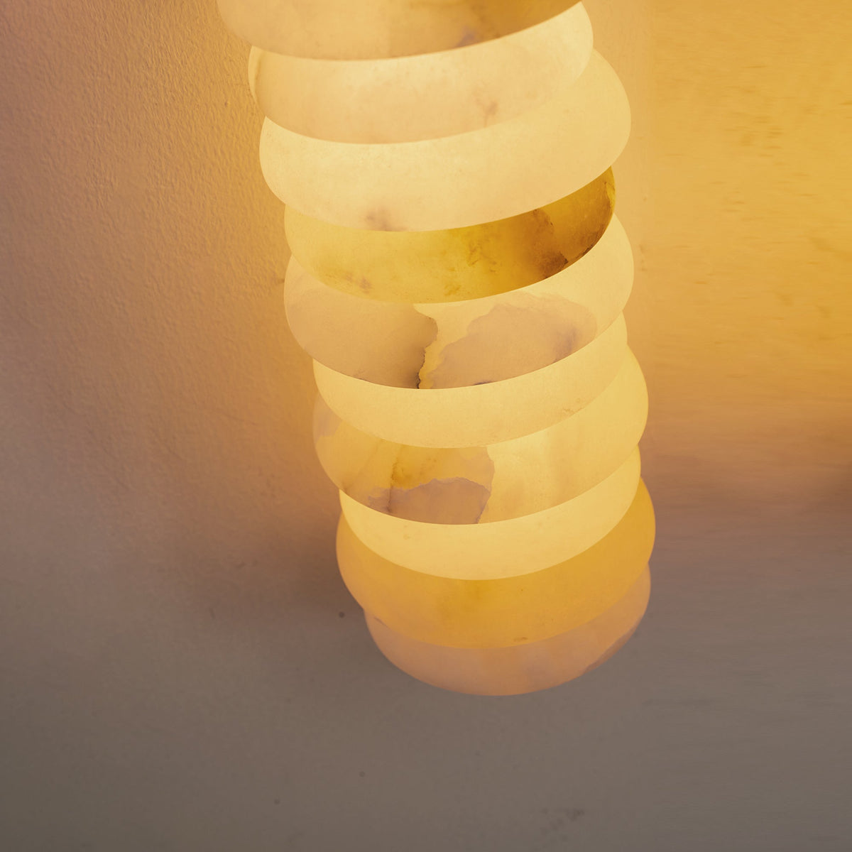 Lioriella Wall Lamp