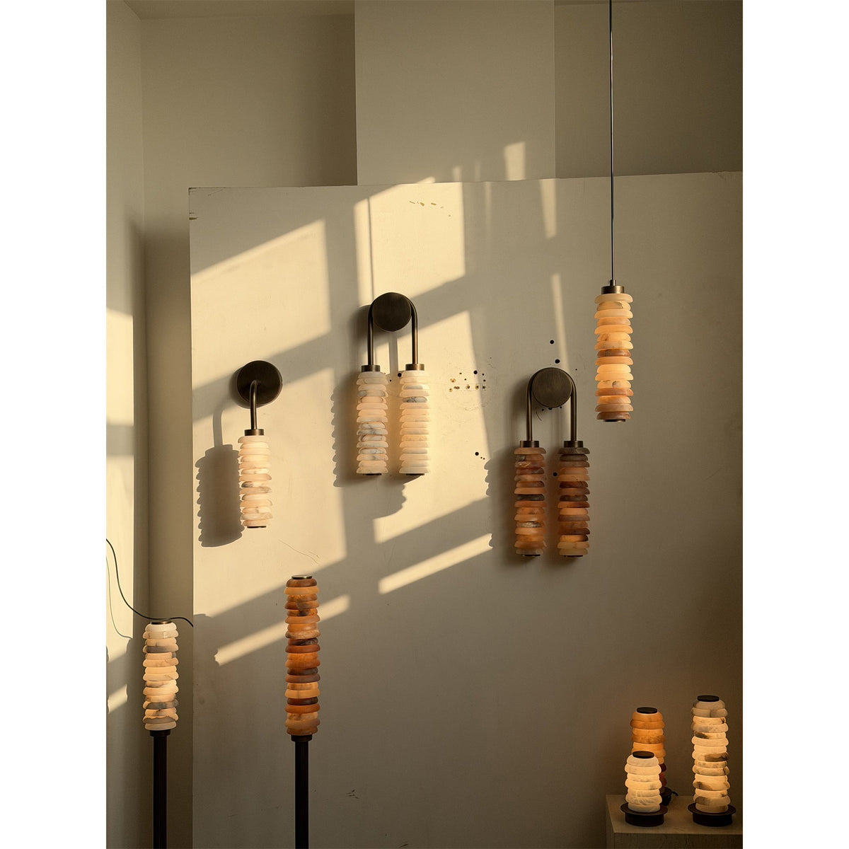 Eiroiella Alabaster Floor Lamp