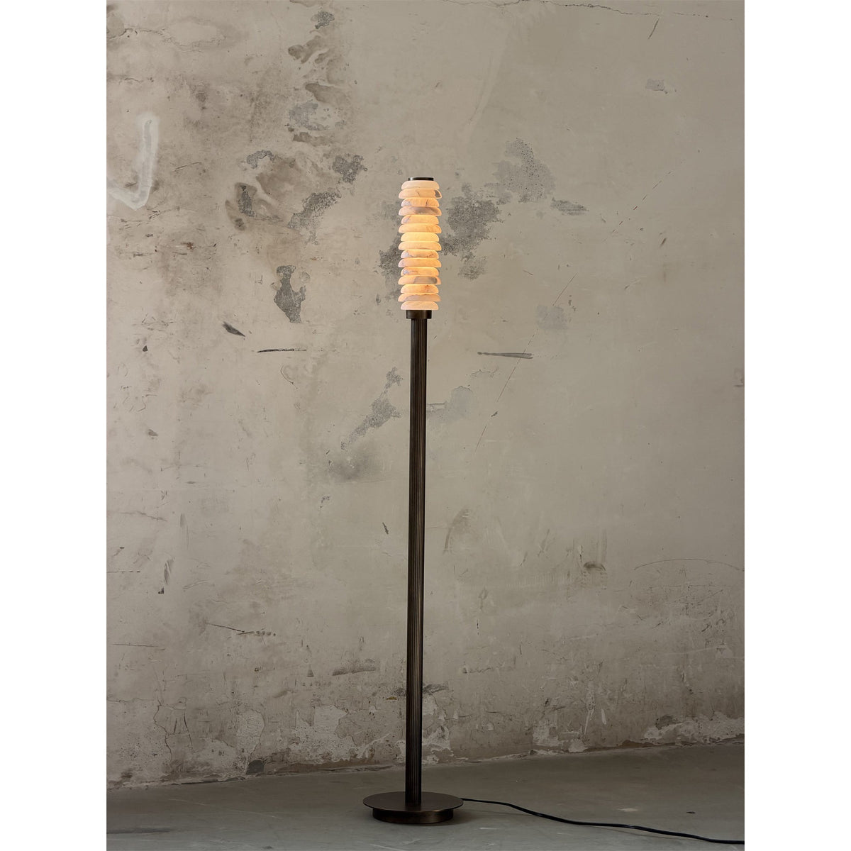 Eiroiella Alabaster Floor Lamp