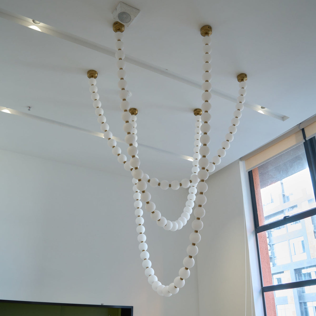 Liorenena Chandelier
