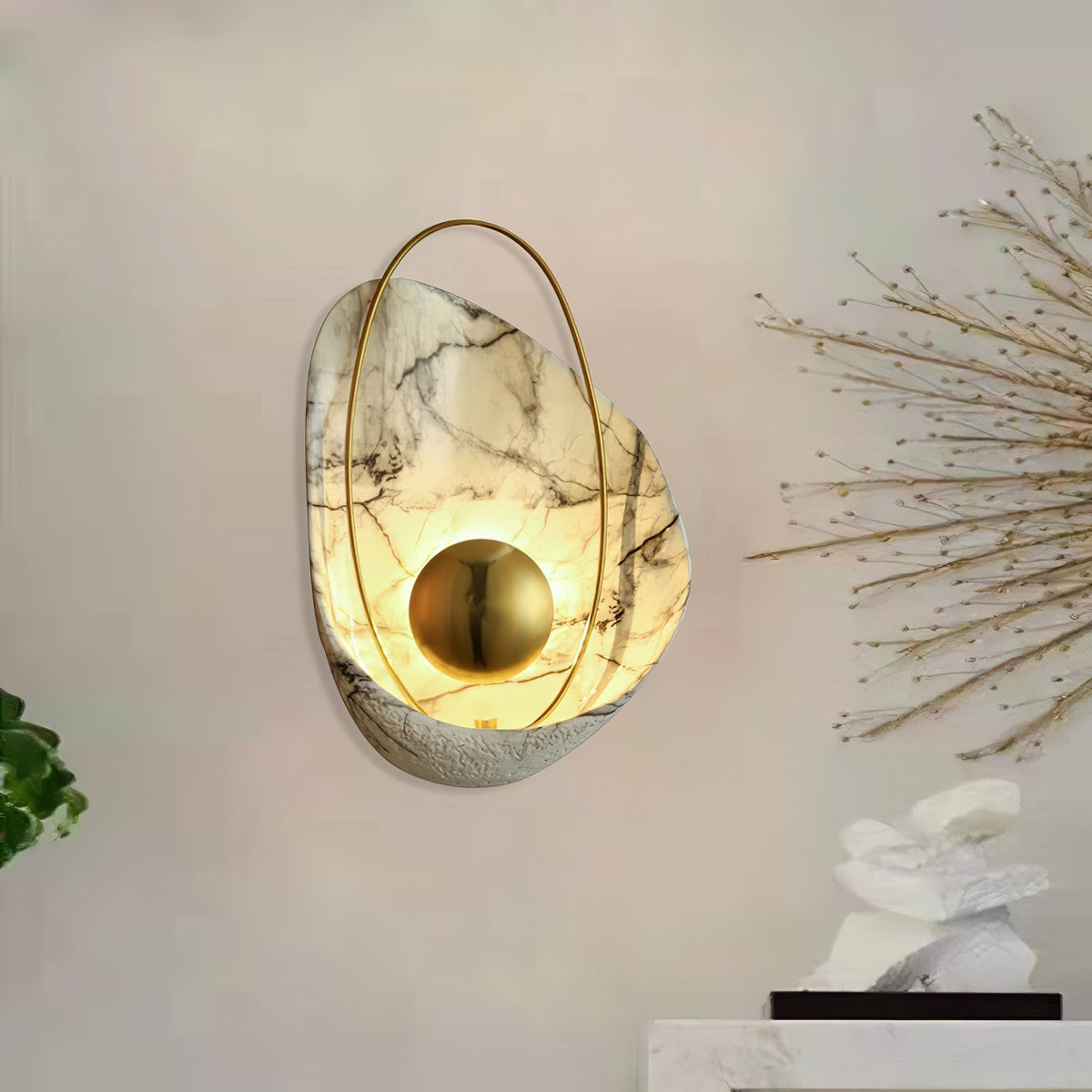 Vethaora Premium Nordic Art Pearl Resin Wall Lamp