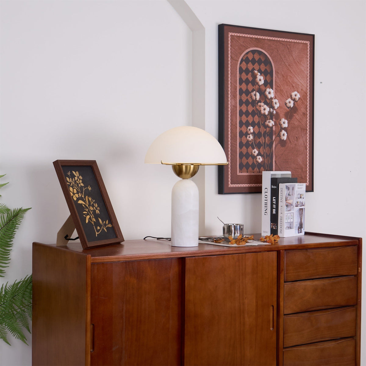 Veviniel Alabaster Table Lamp